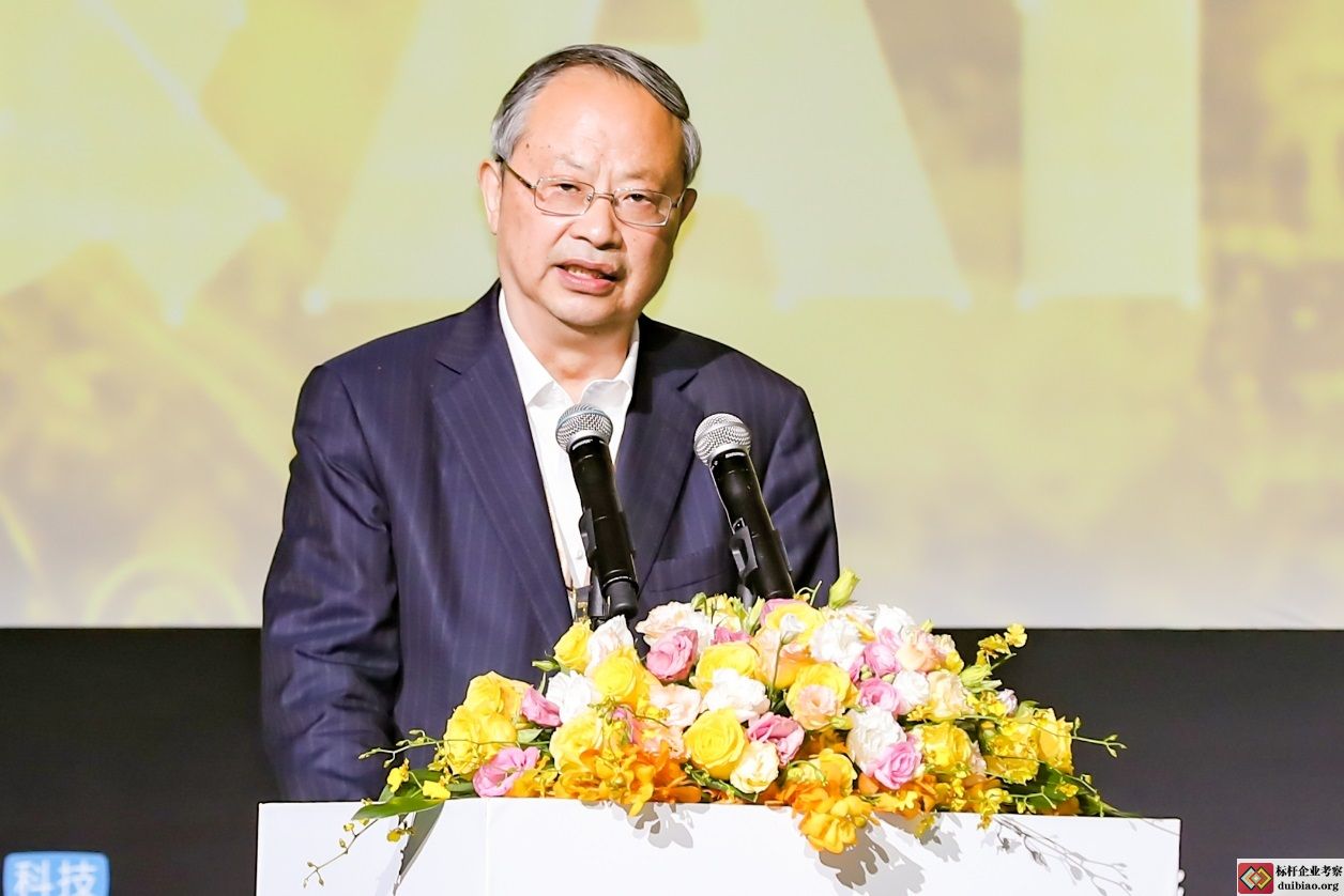 王建宙